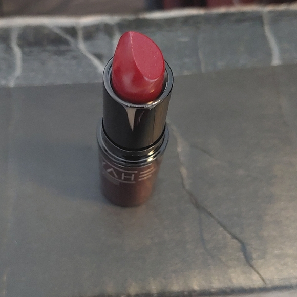 Mac Aaliyah Lipstick More than a Woman NEW - Picture 3 of 3